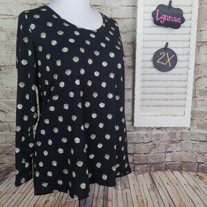 Black with polka dots LuLaRoe Lynnae